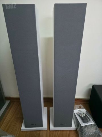 B&W 684 S2 רמקולים