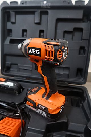 מברגה אימפקט AEG 18V