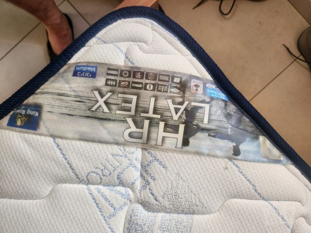 מזרון