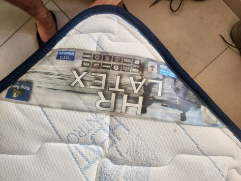מזרון