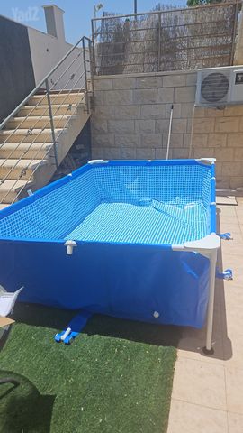 בריכה