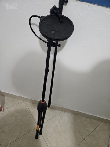 סטנד למיקרופון