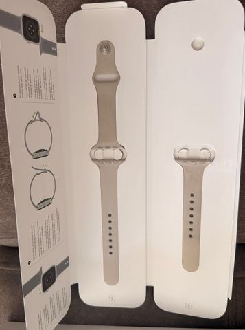 Apple Watch SE 40mm Starlight