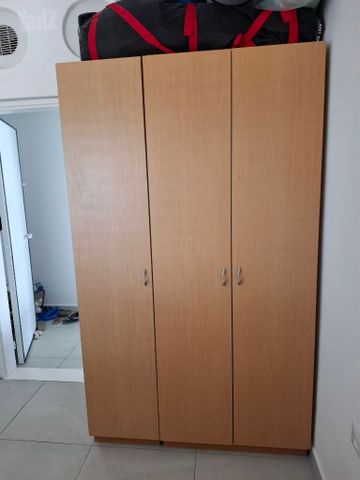 ארון בגדים