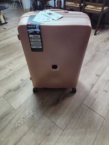 מזוודה it luggage