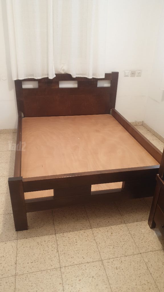 מיטה זוגית