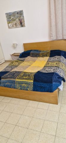מיטה זוגית