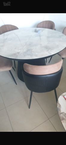 שולחן וינטג׳