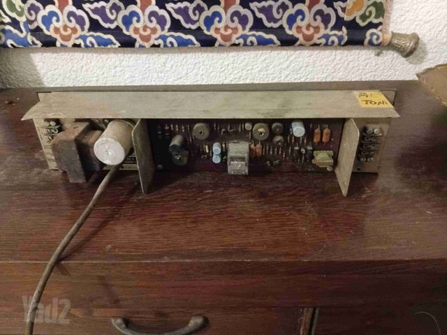 vintage amplifier