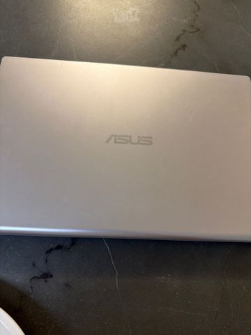 Asus VivoBook15