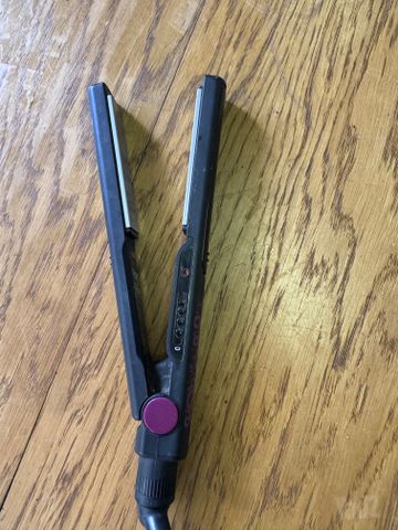 מחליק שיער BaByliss