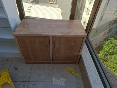 שידה מעץ מלא