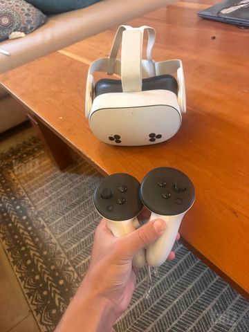 METAQUEST 3S 256G VR