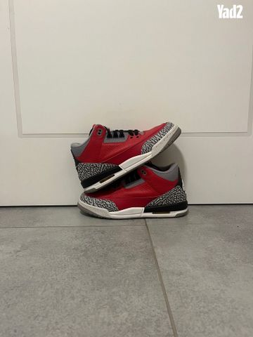 Jordan 3 Fire Red רטרו
