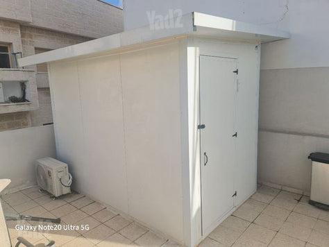 מחסן פנל מבודד