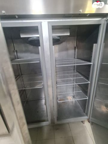 מקרר תעשייתי