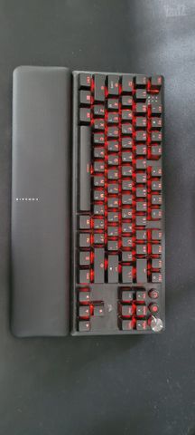 מקלדת Corsair K70 Core TKL