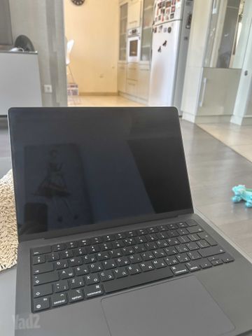 מק בוק פרו M4 PRO