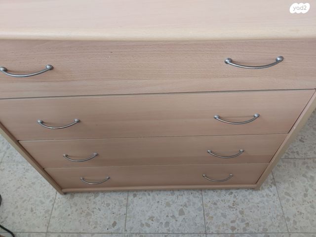 שידת בגדים ביתילי
