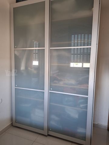 ארון בגדים