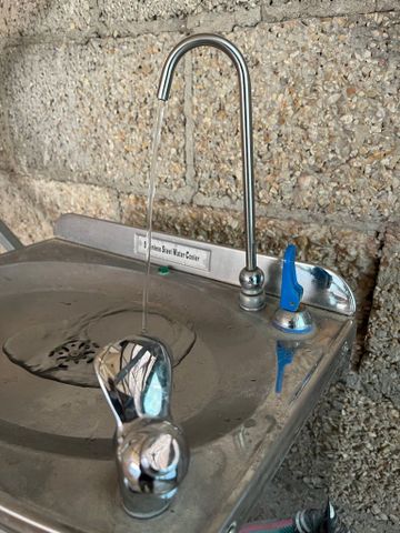 קולר בר מים