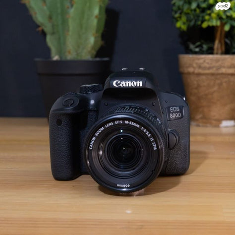 Canon EOS 800D + שתי עדשות