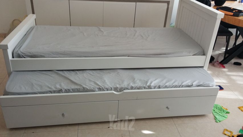מיטה נפתחת
