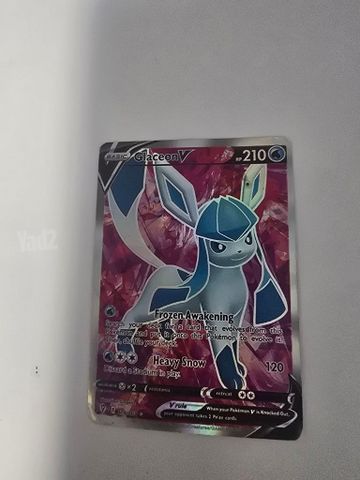 Glaceon V (Full Art)