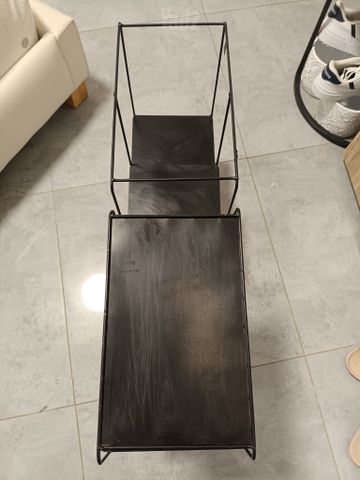 מדפי נוי ממתכת