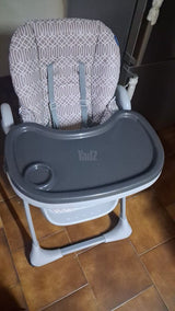 כיסא אוכל