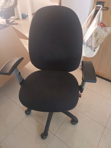 כסא משרדי