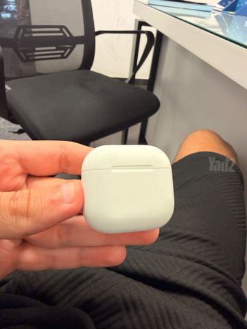 איירפודס 4 - AirPods