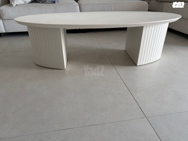 שולחן סלון