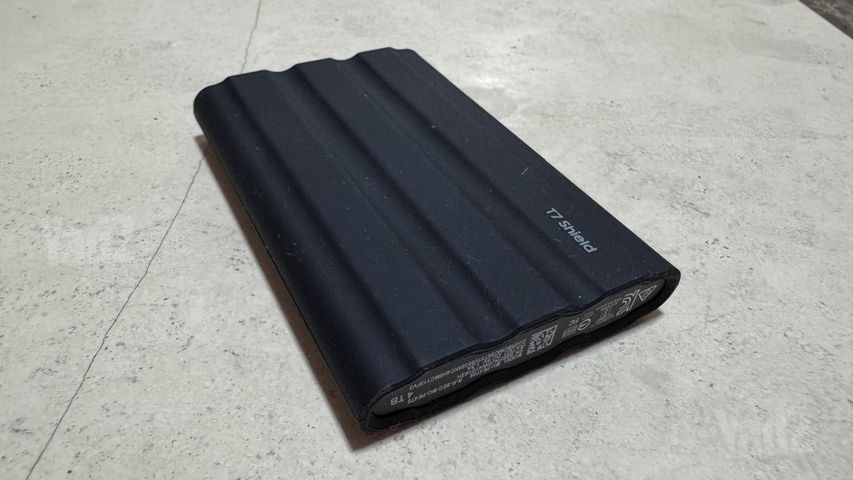 Samsung T7 SSD 4TB כונן חיצוני