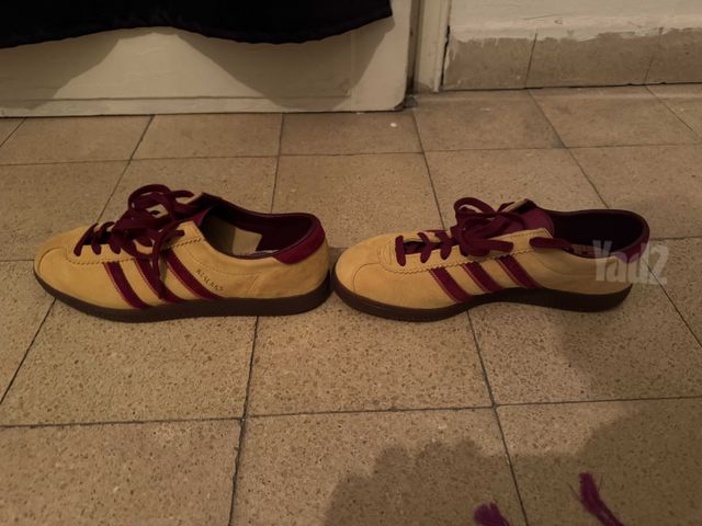 Adidas Malmo צהוב מידה 42.5