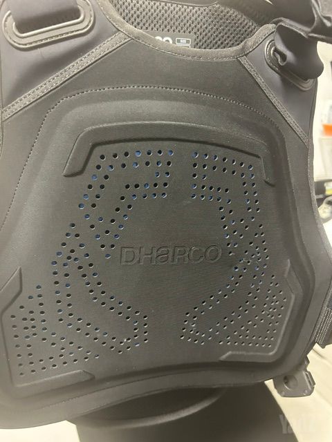 מגן חזה DHaRCO Gravity Vest