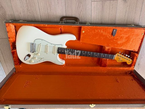 Fender Vintage II 61