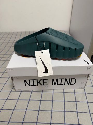 NIKE  MIND