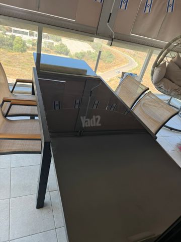שולחן לגינה