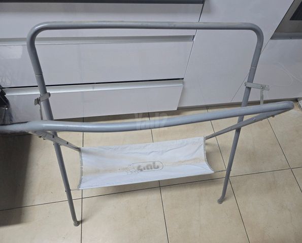 מעמד לאמבטיה