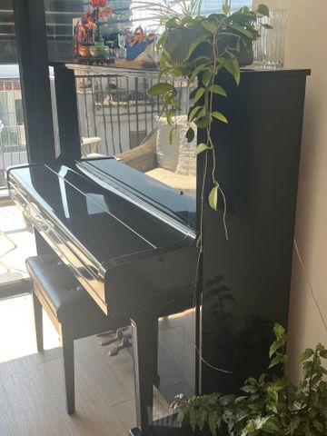 פסנתר Yamaha U3