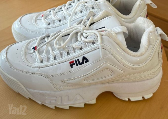 נעלי Fila