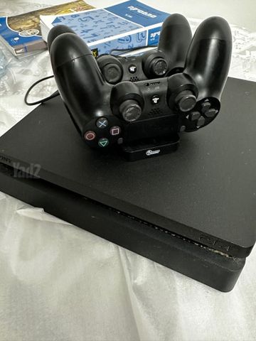 פלייסטיישן 4 PlayStation 4
