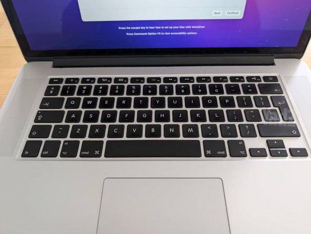 MacBook Pro 15" (Mid 2015)