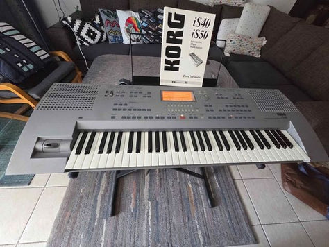 KORG is40