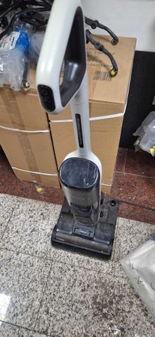 שואב שוטף