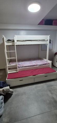 מיטה קומותיים