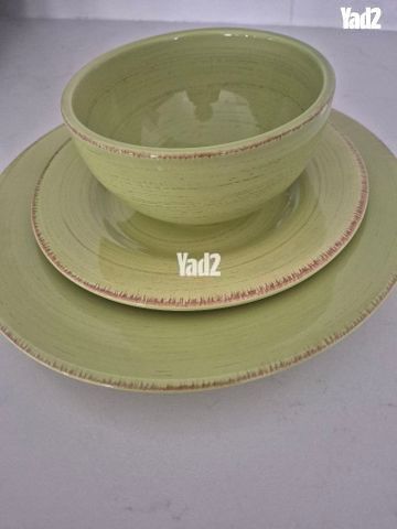 צלחות