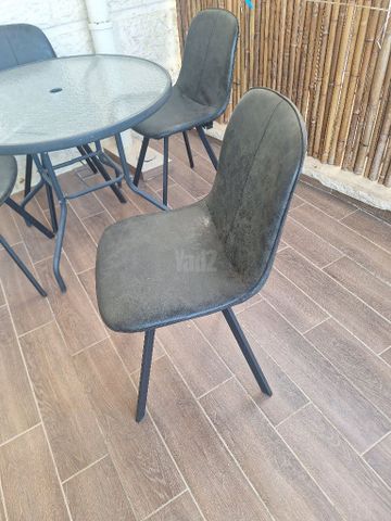 כסאות