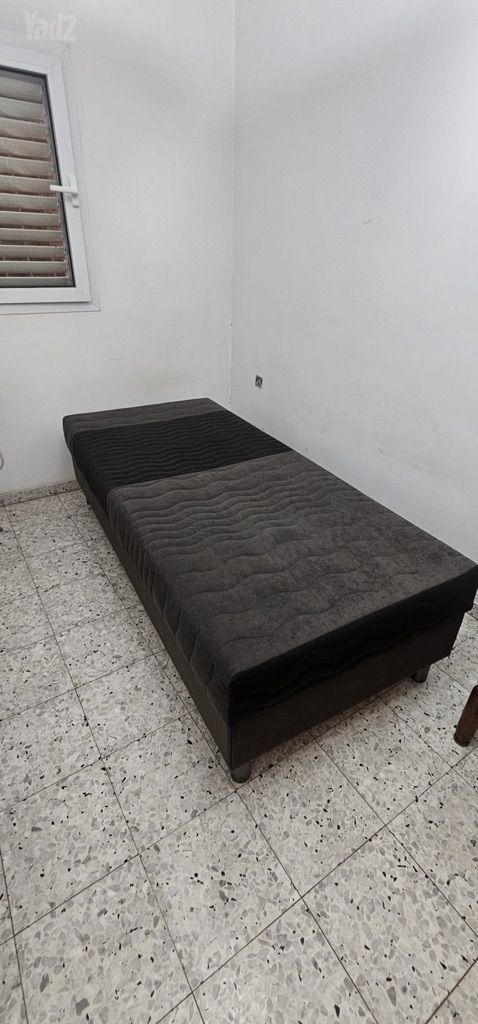 מיטת יחיד
